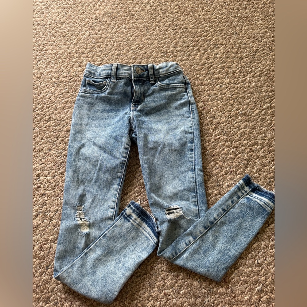 GAP Women's Light Blue Distressed Skinny Jeans